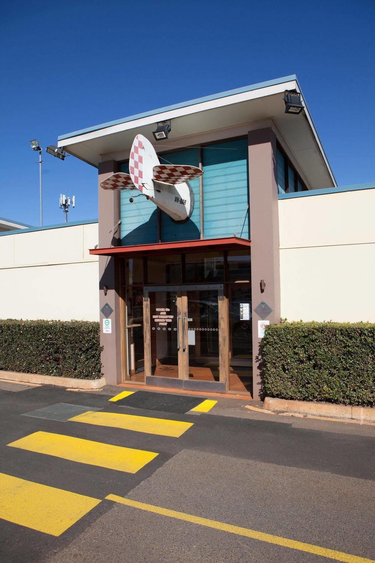 Wilsonton Hotel Toowoomba Exterior photo